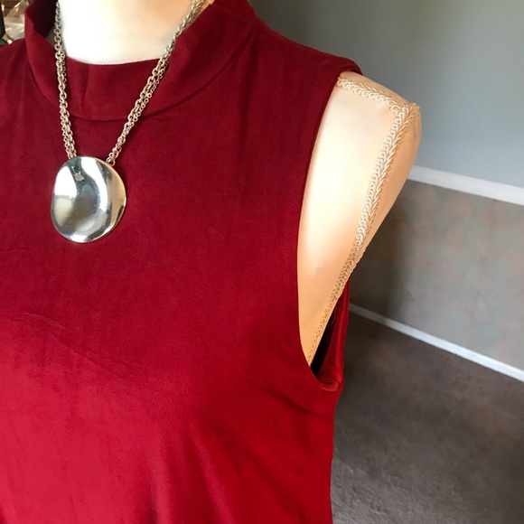 Dress - Picture 3 of 6